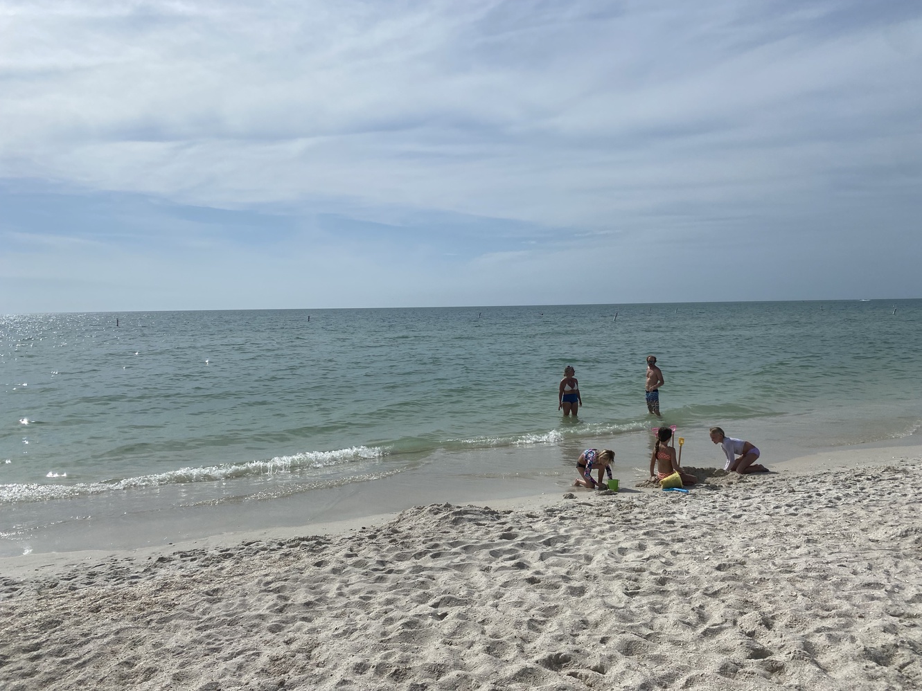 Back to beach
      after lunch.